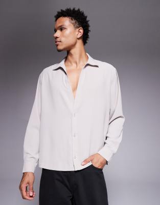 ASOS DESIGN - Chemise décontractée en satin avec col ouvert - Beige-Neutre