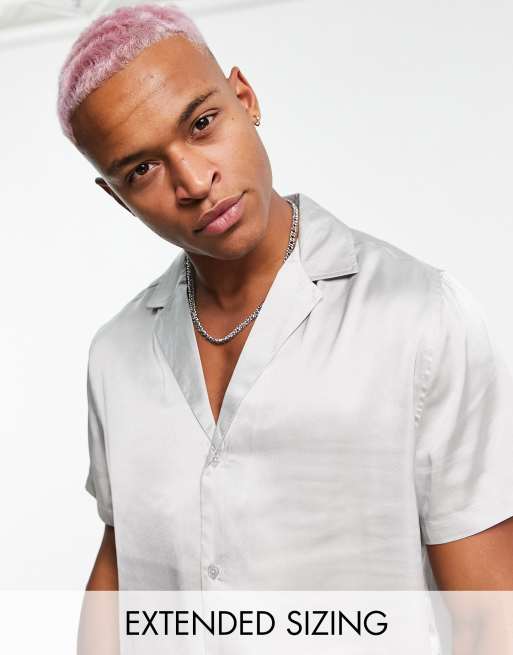 ASOS DESIGN - Chemise décontractée en satin avec grand col à revers - Argenté 