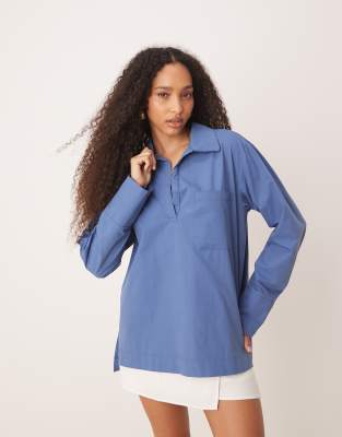 ASOS DESIGN - Chemise en popeline à col et poche plaquée-Bleu