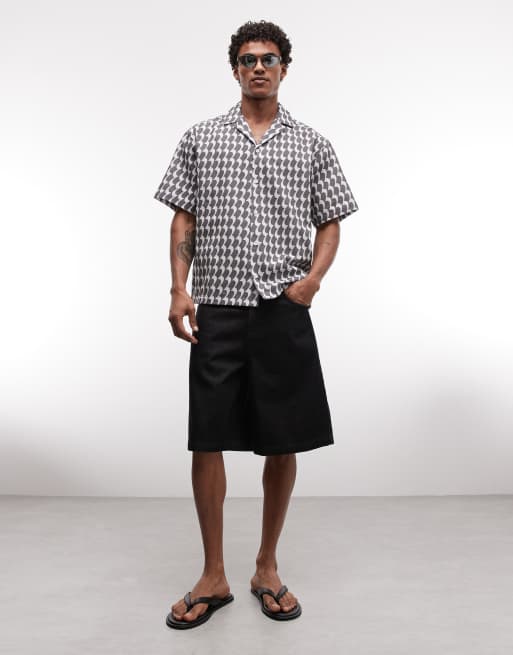 ASOS DESIGN - Chemise oversize aspect lin avec col à revers et imprimé géométrique - Noir et blanc, 2 de 5