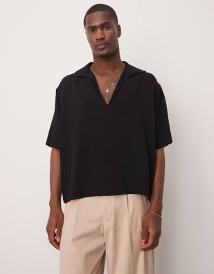 ASOS DESIGN - Chemise oversize coupe carrée à col V profond - Noir