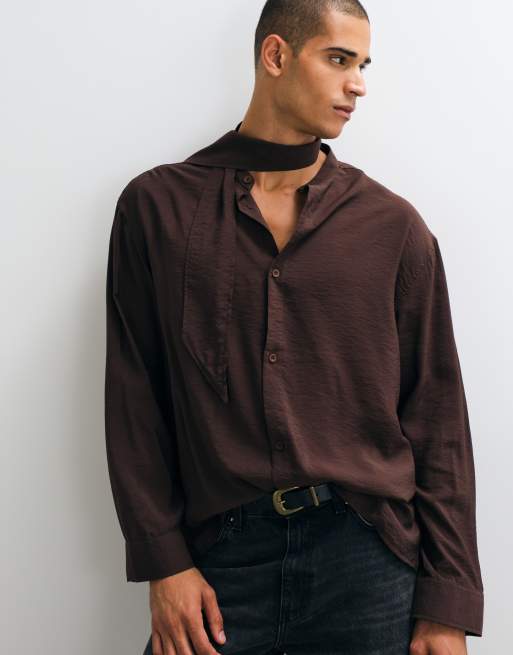 ASOS DESIGN chemise oversize fluide avec lien à nouer au cou marron, 4 de 5
