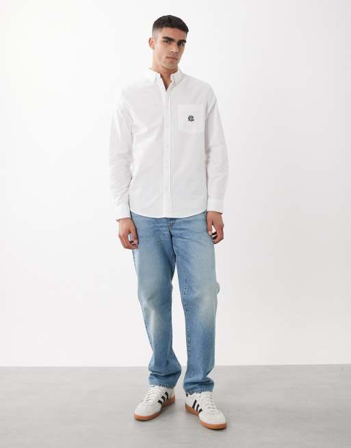 ASOS DESIGN - Chemise Oxford classique avec broderie sur la poitrine - Blanc, 3 de 5