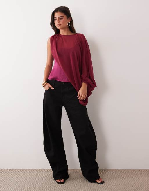 ASOS DESIGN chiffon satijnen top met lange mouwen en blousend effect in framboos, 3 van 4