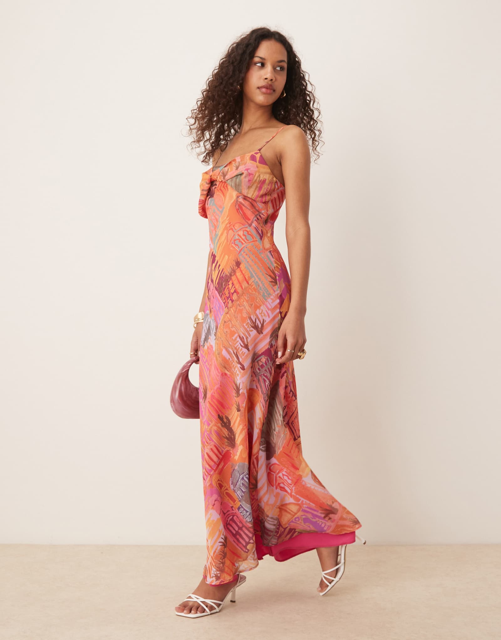 Дизайнерское шифоновое облегающее платье макси на бретелях с узлом на груди от ASOS с розовым принтом