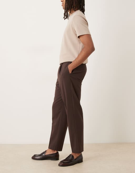 ASOS DESIGN - Chino affusolati eleganti comodi marrone scuro con pieghe sul davanti, 3 di 5
