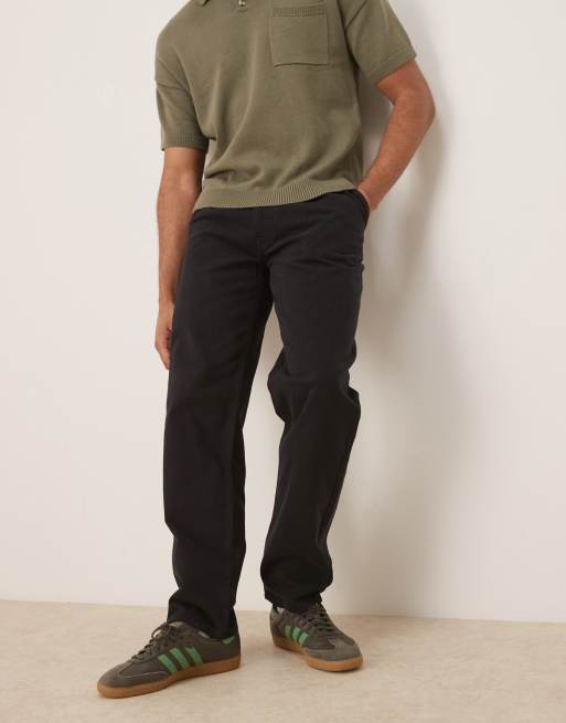 ASOS DESIGN - Chino met rechte pijpen en plooien in zwart
