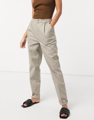 chino pants cream