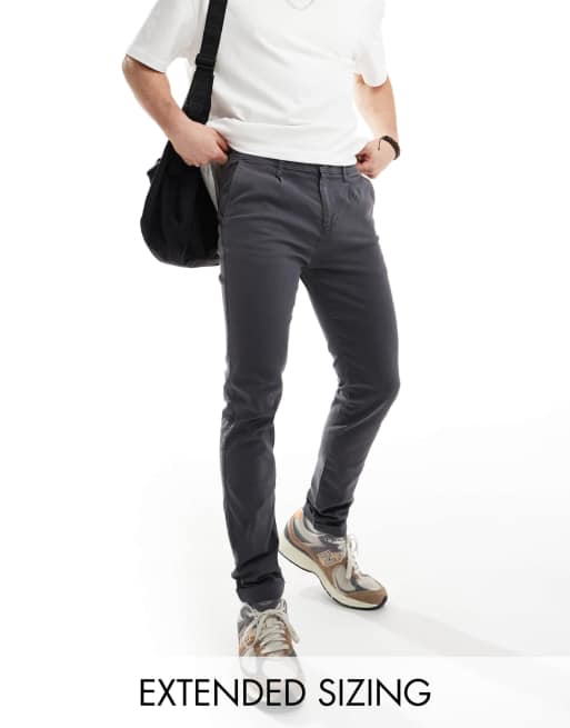 ASOS DESIGN – Chinosy o obcisłym kroju w spranym grafitowym kolorze