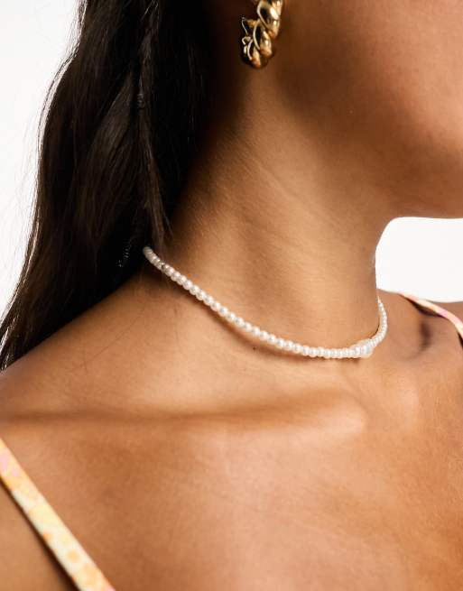 ASOS DESIGN - Choker-halskæde med imiterede perler i graduerende størrelser