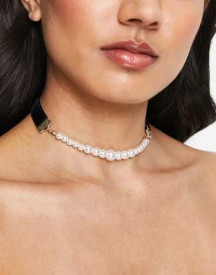 ASOS DESIGN - Choker-Halskette mit Perlendetail-Black