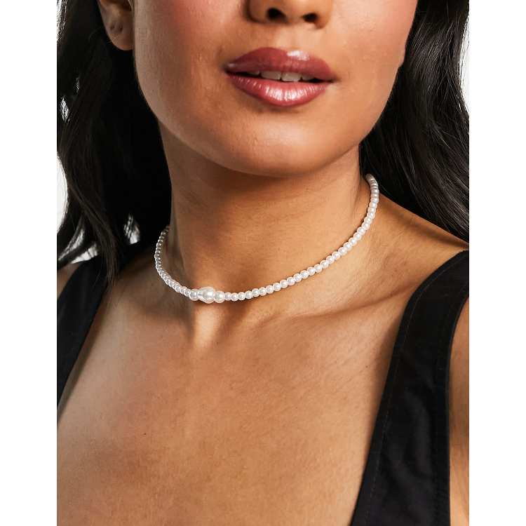 Silver pearl choker necklace sale