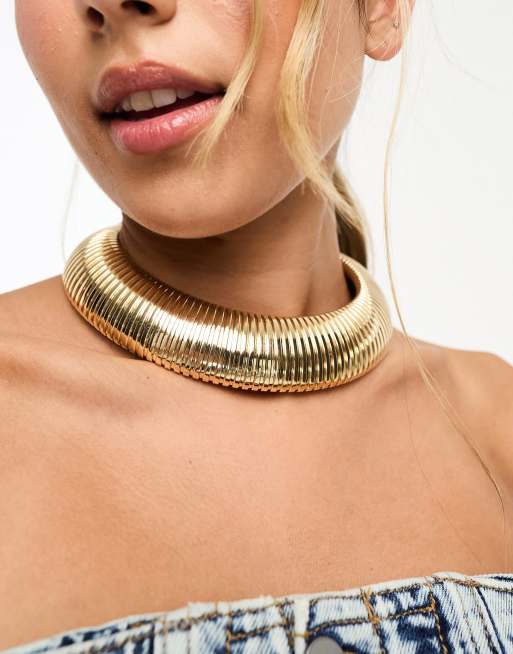 Wide gold hot sale choker necklace