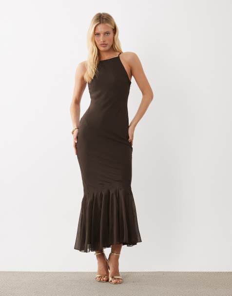 ASOS DESIGN – Chokladbrun, ärmlös maxiklänning i chiffong med klockad kjol - view 1