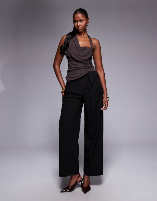 ASOS DESIGN – Chokladbrun, asymmetrisk topp med halterneck och drapering, 4 av 4