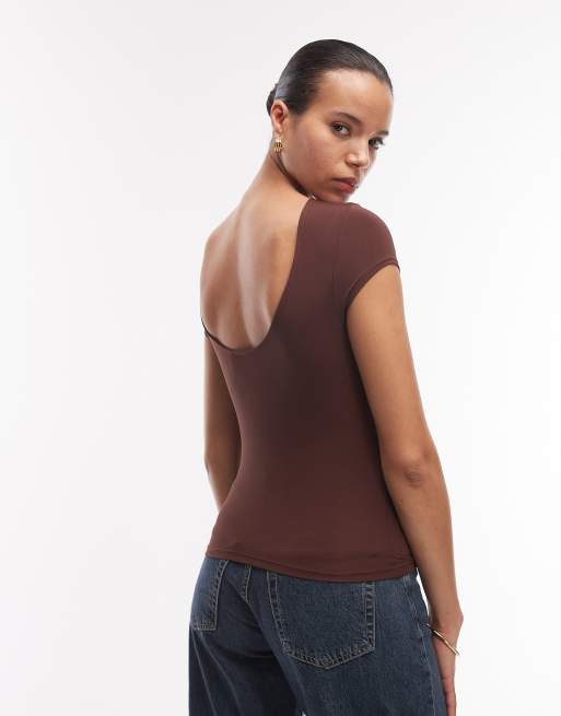 ASOS DESIGN – Chokladbrun, åtsmitande topp med holkärmar och djup ringning baktill, 3 av 4