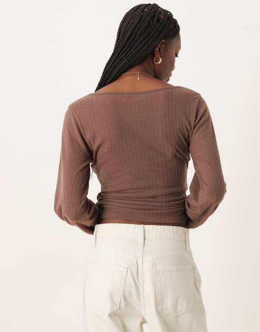 ASOS DESIGN – Chokladbrun, borstat ribbad topp med omlottdesign och långa ärmar, 4 av 4