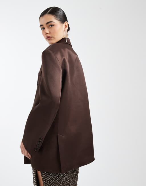 ASOS DESIGN – Chokladbrun, dubbelknäppt kavaj i satin och oversize, 4 av 4