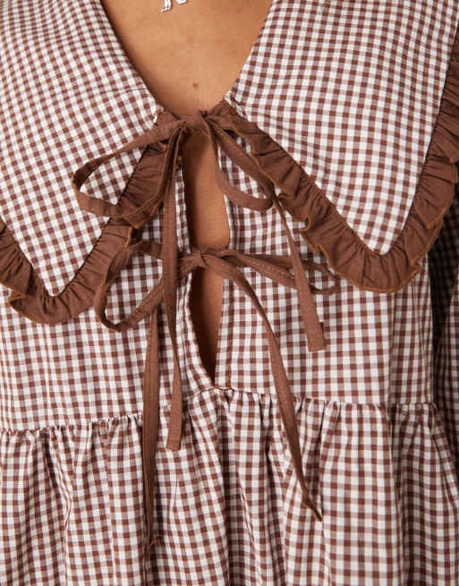 ASOS DESIGN – Chokladbrun, ginghamrutig miniklänning med oversize-krage, 3 av 4