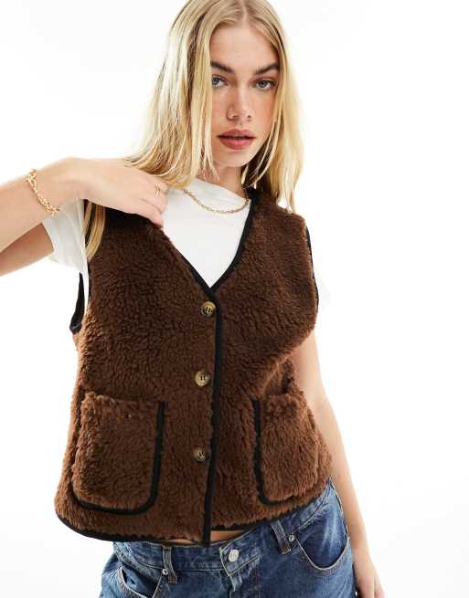 ASOS DESIGN – Chokladbrun kostymväst av teddy i oversize