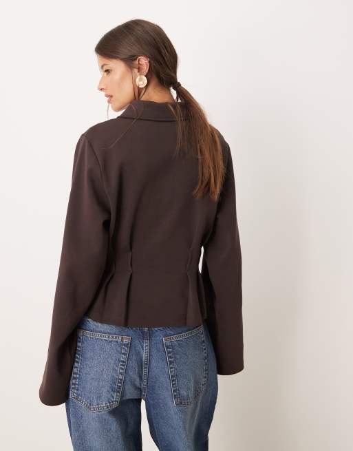ASOS DESIGN – Chokladbrun, långärmad topp med korsettsömmar och metalldetalj, 3 av 4