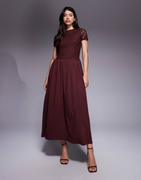 ASOS DESIGN – Chokladbrun maxiklänning i spets och hybrid-modell med korta ärmar - view 1