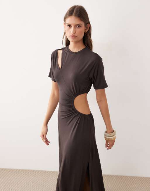 ASOS DESIGN – Chokladbrun maxiklänning med korta ärmar och utskurna detaljer, 3 av 4