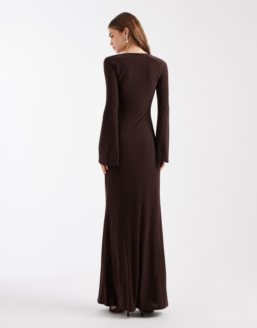 ASOS DESIGN – Chokladbrun, mjuk maxiklänning med bred, fyrkantig ringning, 3 av 4