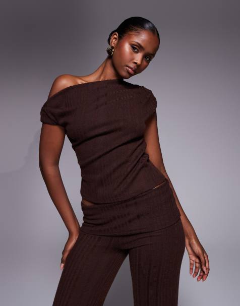 ASOS DESIGN – Chokladbrun, ribbad, asymmetrisk topp med borstad finish, del av set - view 1