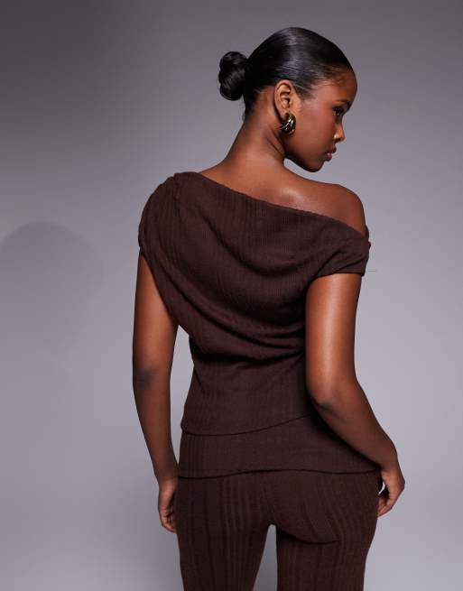 ASOS DESIGN – Chokladbrun, ribbad, asymmetrisk topp med borstad finish, del av set, 4 av 4