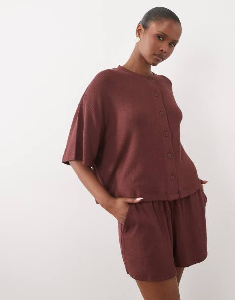 ASOS DESIGN – Chokladbrun, texturstickad crop top med boxig passform och knäppning - view 1