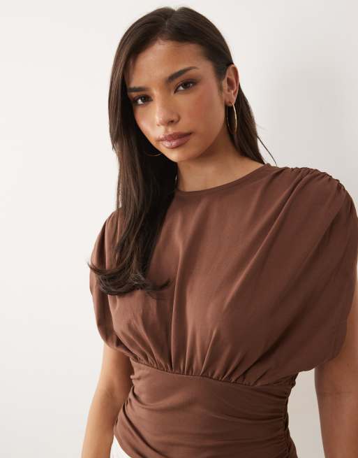 ASOS DESIGN – Chokladbrun topp med indragen midja och ärmar, 4 av 4