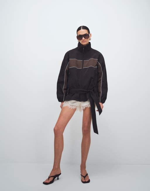 ASOS DESIGN – Chokladbrun träningsjacka med hängande skärp och ståkrage, 2 av 11
