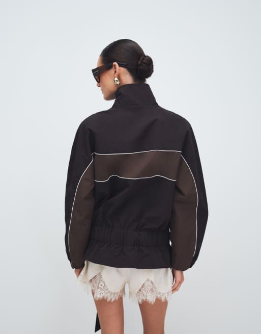 ASOS DESIGN – Chokladbrun träningsjacka med hängande skärp och ståkrage, 3 av 11
