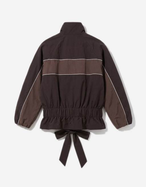 ASOS DESIGN – Chokladbrun träningsjacka med hängande skärp och ståkrage, 6 av 11
