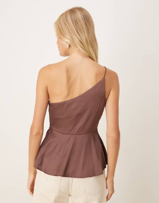 ASOS DESIGN – Chokladbrunt, enaxlat linne i satin med smala axelband, 3 av 4