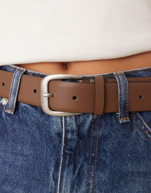ASOS DESIGN – Chokladbrunt, klassiskt höft- och midjeskärp med silverfärgat spänne, 3 av 3