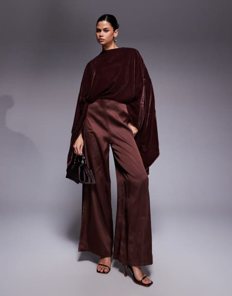ASOS DESIGN - Chokoladebrun jumpsuit med overdel i velour og vide ben i satin - view 1