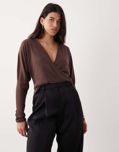 ASOS DESIGN - Chokoladebrun løstsiddende top i modal med snoet detalje foran - view 1