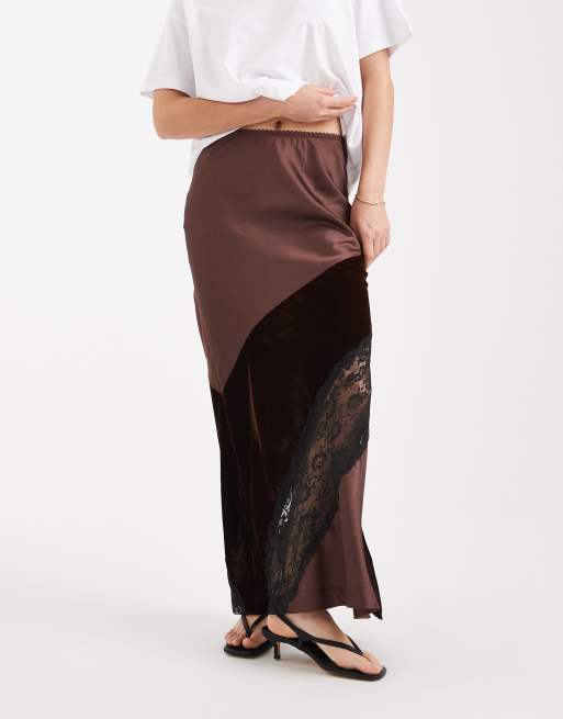 ASOS DESIGN - Chokoladebrun maxinederdel i satin, velour og blondestof, 4 af 4