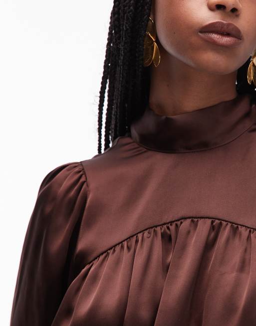 ASOS DESIGN - Chokoladebrun minikjole i satin med høj hals og blouson-ærmer, 3 af 4