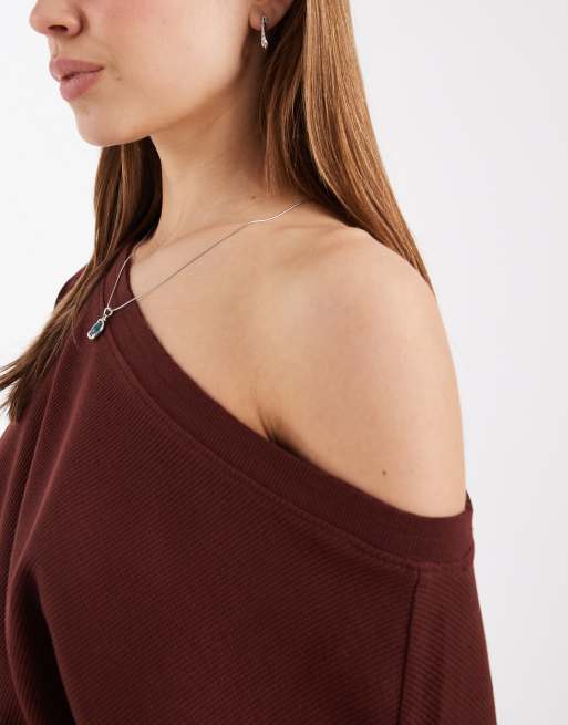 ASOS DESIGN - Chokoladebrun offshoulder-T-shirt med firkantet pasform og vaffeltekstur, 3 af 4