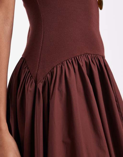 ASOS DESIGN - Chokoladebrun ærmeløs hybridkjole i maxilængde med dyb rund hals, 4 af 4