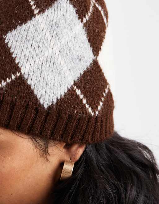 ASOS DESIGN - Chokoladebrun strikket hue med argyle-mønster, 2 af 3