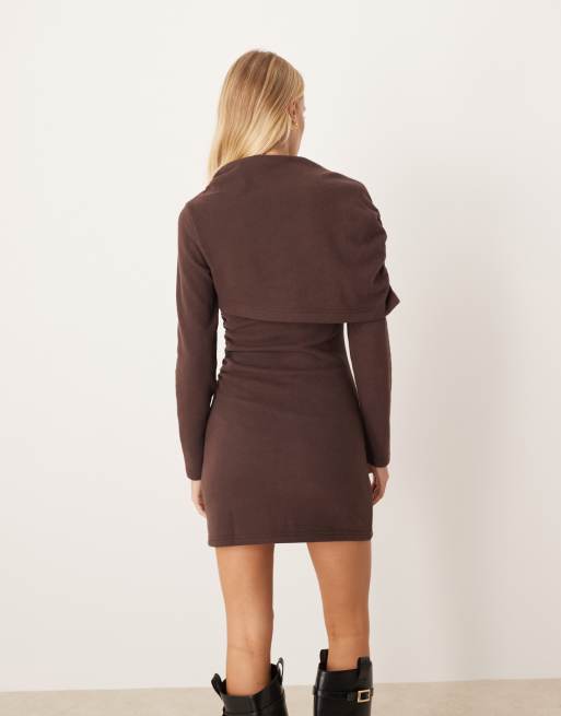 ASOS DESIGN - Chokoladebrun superblød minikjole med kappedetalje og grown-on-snit, 3 af 4