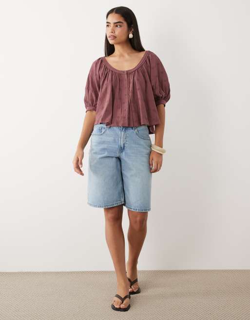ASOS DESIGN - Chokoladebrun top med knapper og blouson-ærmer samt broderie anglaise, 2 af 4
