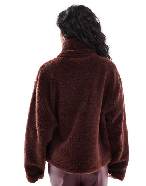 ASOS DESIGN - Chokoladebrun trøje med gennemgående lynlås i imiteret lammeskind, 3 af 4