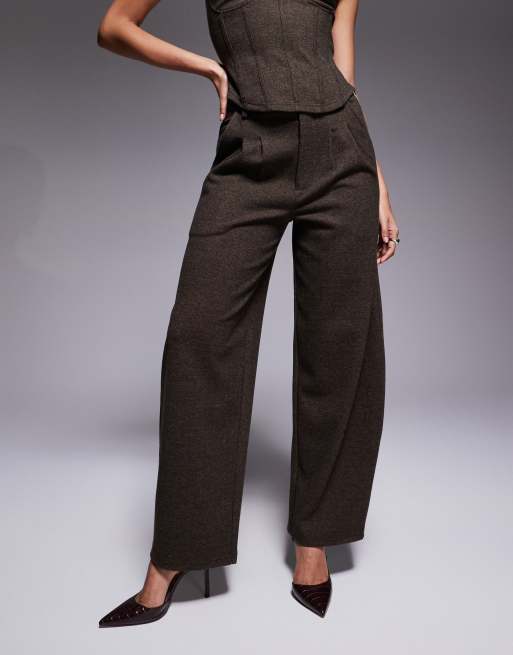 ASOS DESIGN - Chokoladebrune børstede bukser med tøndeformede ben og sildebensmønster - Del af sæt , 2 af 5