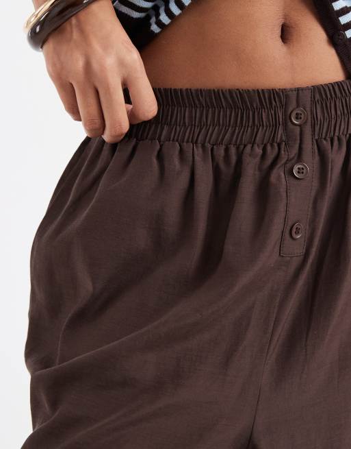 ASOS DESIGN - Chokoladebrune gennemsigtige bermudashorts med boksershorts-taljebånd, 4 af 5