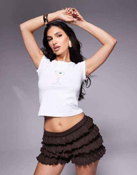 ASOS DESIGN - Chokoladebrune shorts med gennemgående flæser - view 1